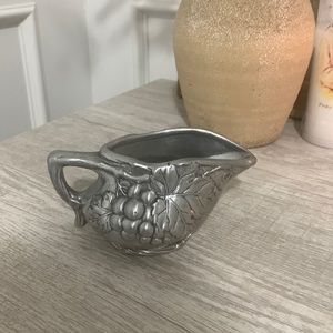 Arthur Court Creamer